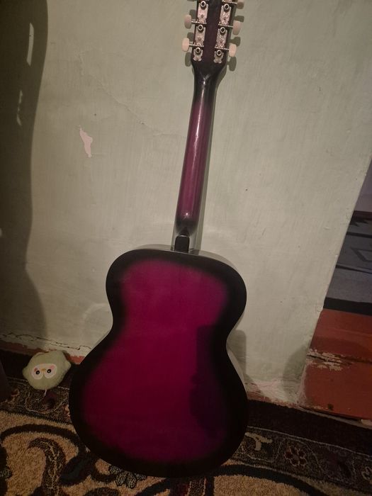 Гитара сатылады.