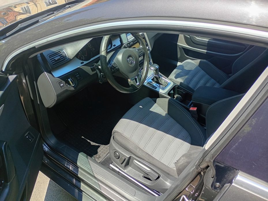 Vând Passat cc an 2009