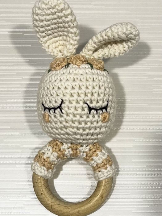 Ръчно плетени дрънкалки