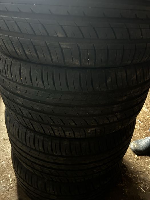 Зимни гуми 19 RoadX чисто нови
