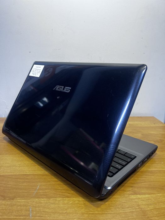 Ноутбук Asus Core i3