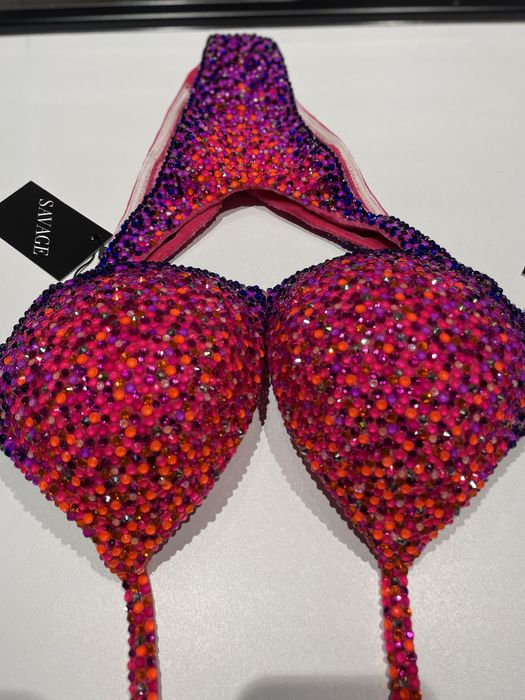 Costum wellness vanzare/ inchiriere