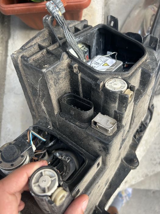 Ксенонови фарове за Ауди б6/ Xenon AUDI B6