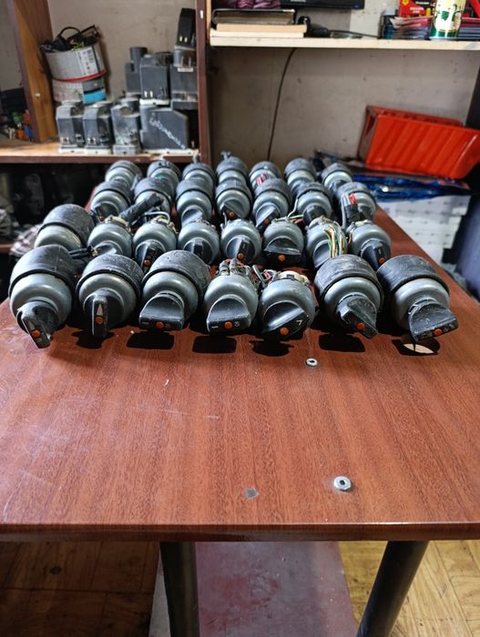 Переключатель света на Мерседес  W 201(190)