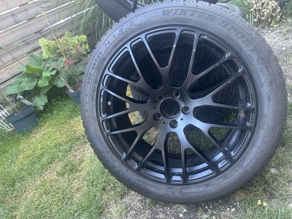 Set jante cu anvelope iarna 255 45 20 mercedes glc gle coupe touareg audi sq5 5x112