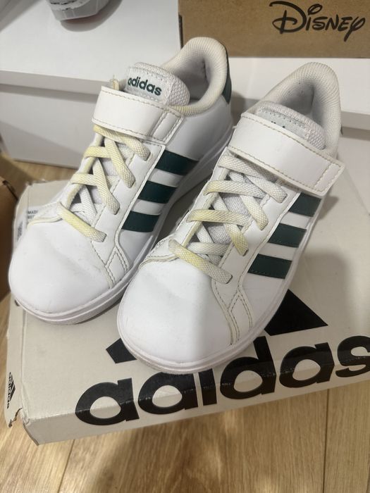 Adidas кросовки 29 размер