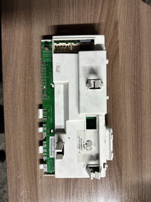 Плата стиральной машины индезит (Indesit)