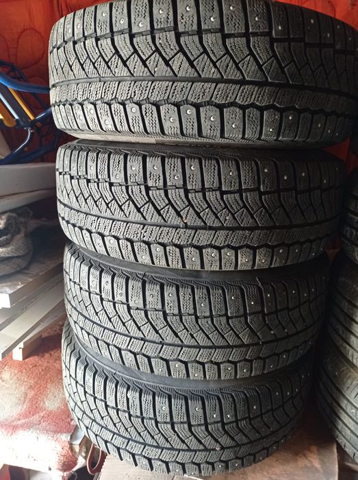 Продам диски с зимней резиной