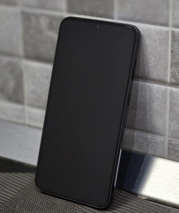 Samsung Galaxy S23+ 5G/ 256GB/ 8GB RAM stare impecabilă (ca nou)