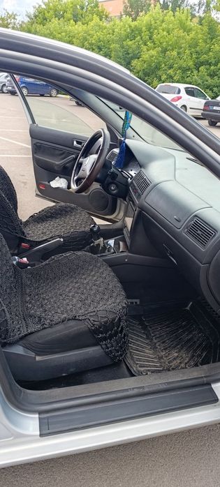 Volkswagen Golf 4