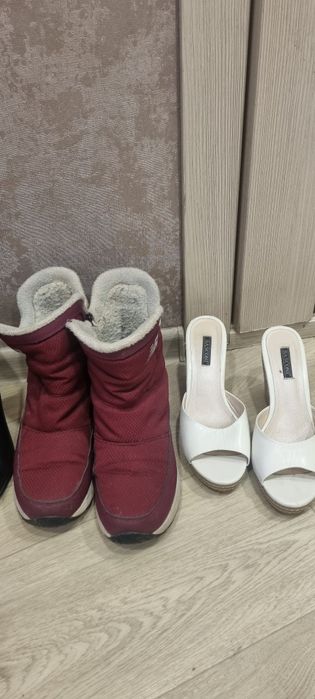 Продам женскую обувь