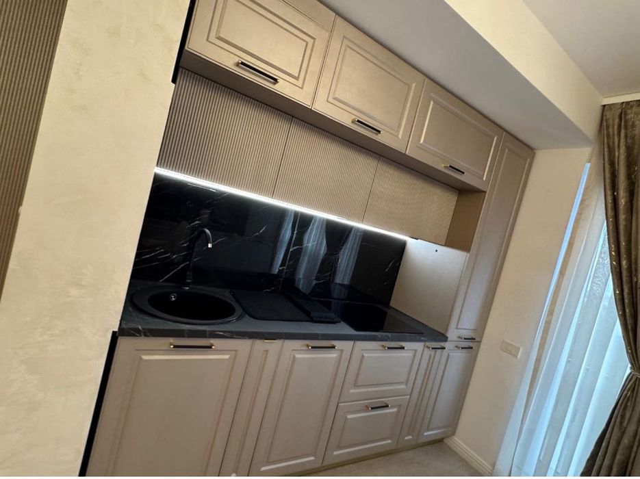 Apartament de închiriat de 2 camere ,în complex Quartz Rezidence.