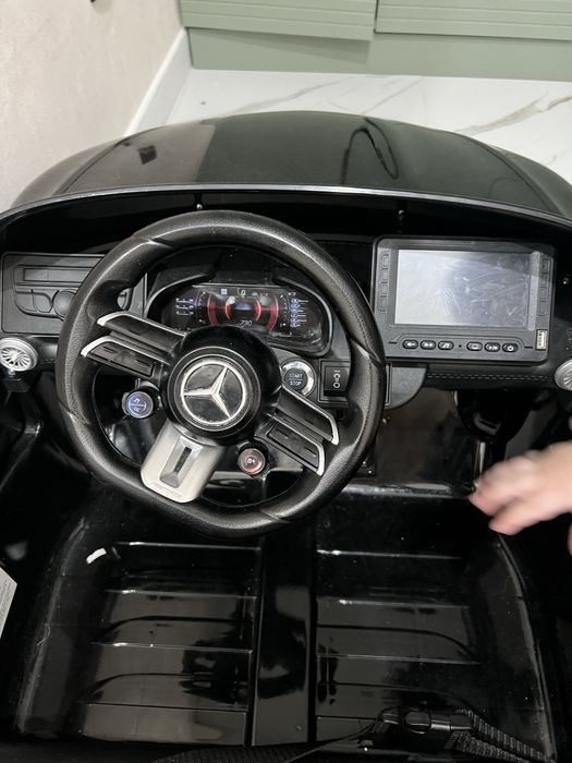 Продам детскую электро машинку