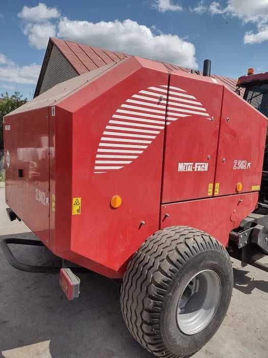 Пресс-подборщик metal-fach (Польша)