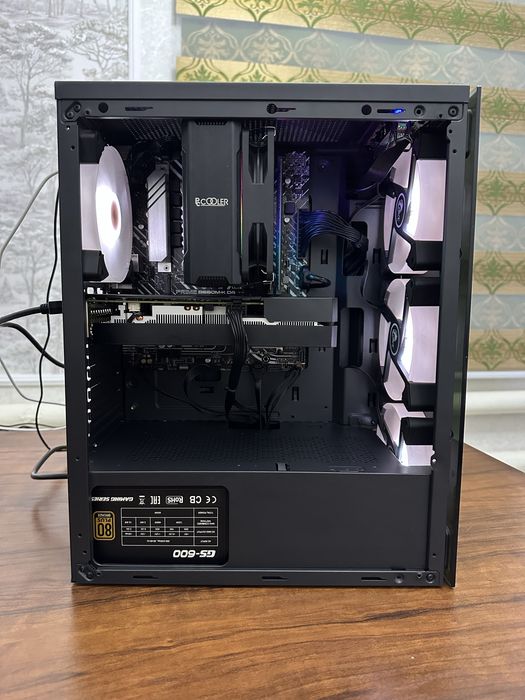 Игровой компьютер: i5-12400F / RTX 3050 8GB / DDR4 16GB / SSD 512GB