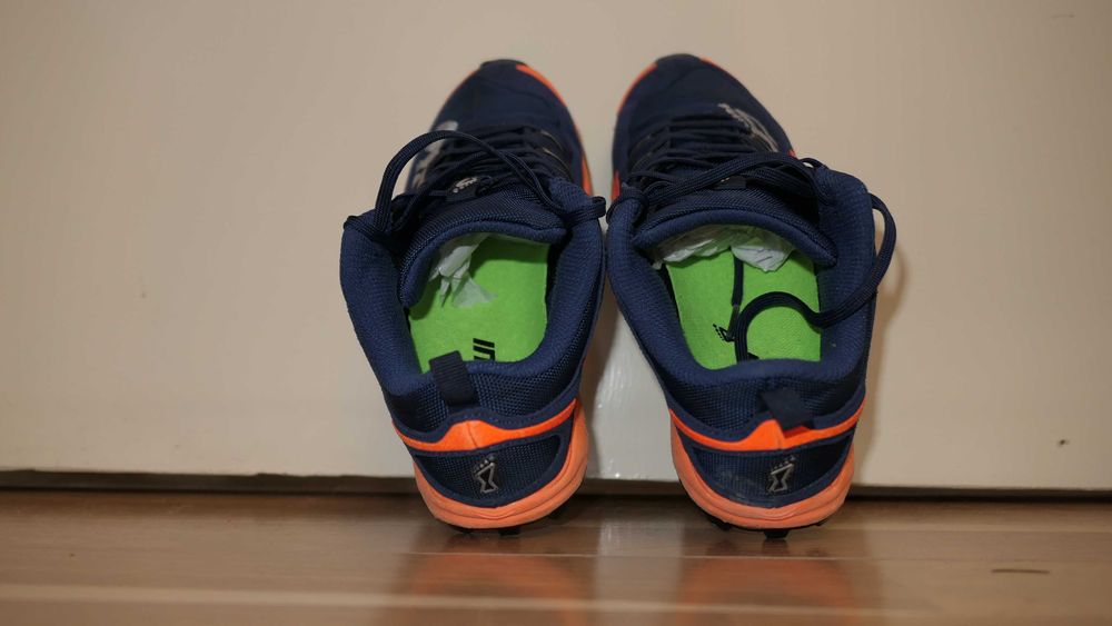 обувки за бягане Inov X-Talon 212