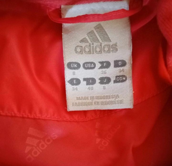 Geacă Adidas, mărimea S