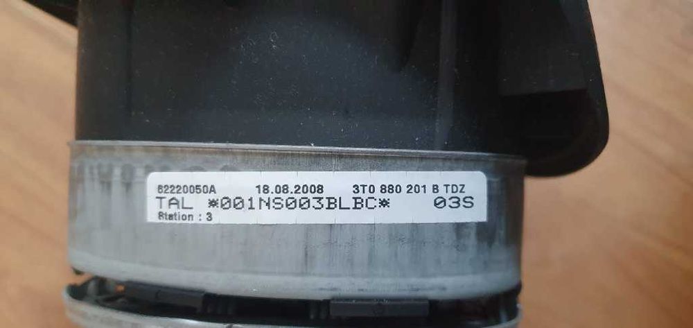 Airbag volan skoda octavia II facelift cod 3t0880201b