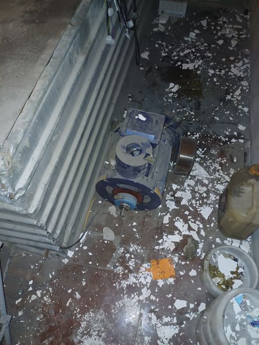 Продам запчасти на лифт