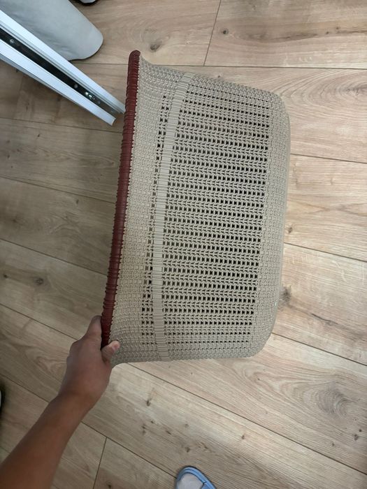 Продам корзину для белья