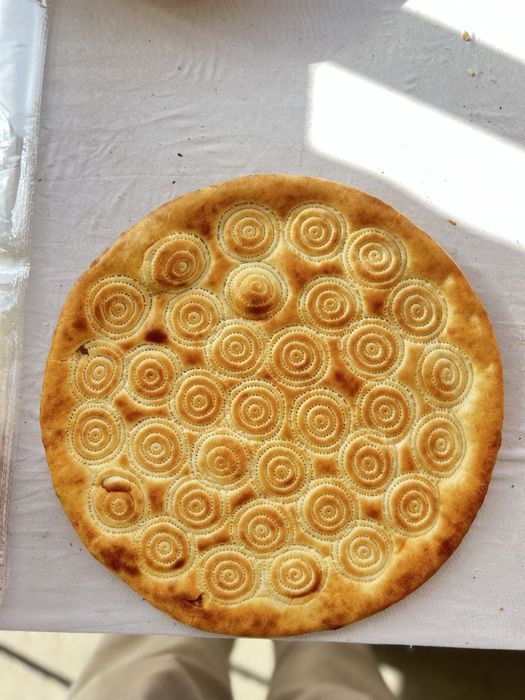 Заказга нон киламиз