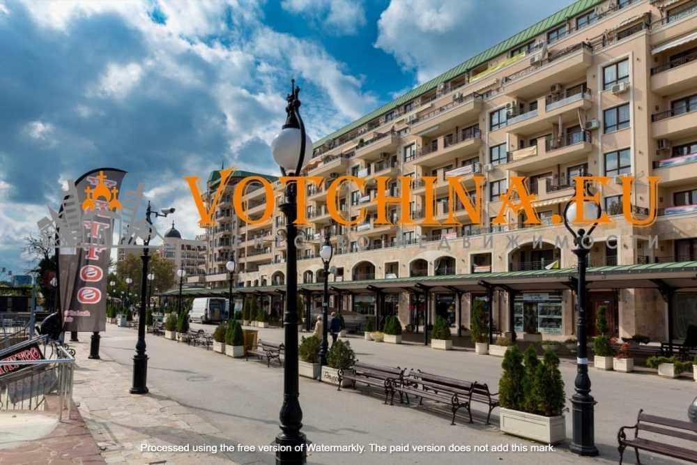 Продава се Двустаен апартамент в к.к. Златни пясъци - 67 кв.м за 1211 €/кв.м - Снимка #1