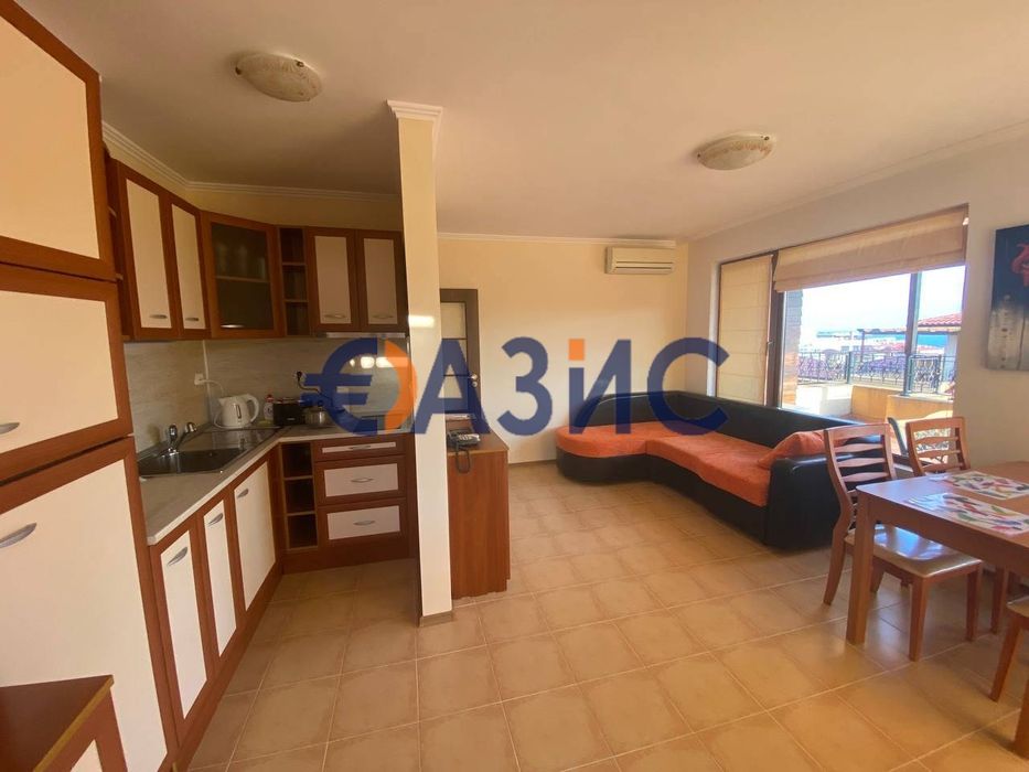 Продава се Двустаен апартамент в Свети Влас - 115 кв.м за 537 €/кв.м - Снимка #9