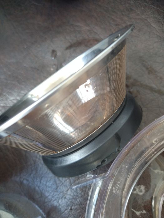 самопочистваща се сокоизстисквачка