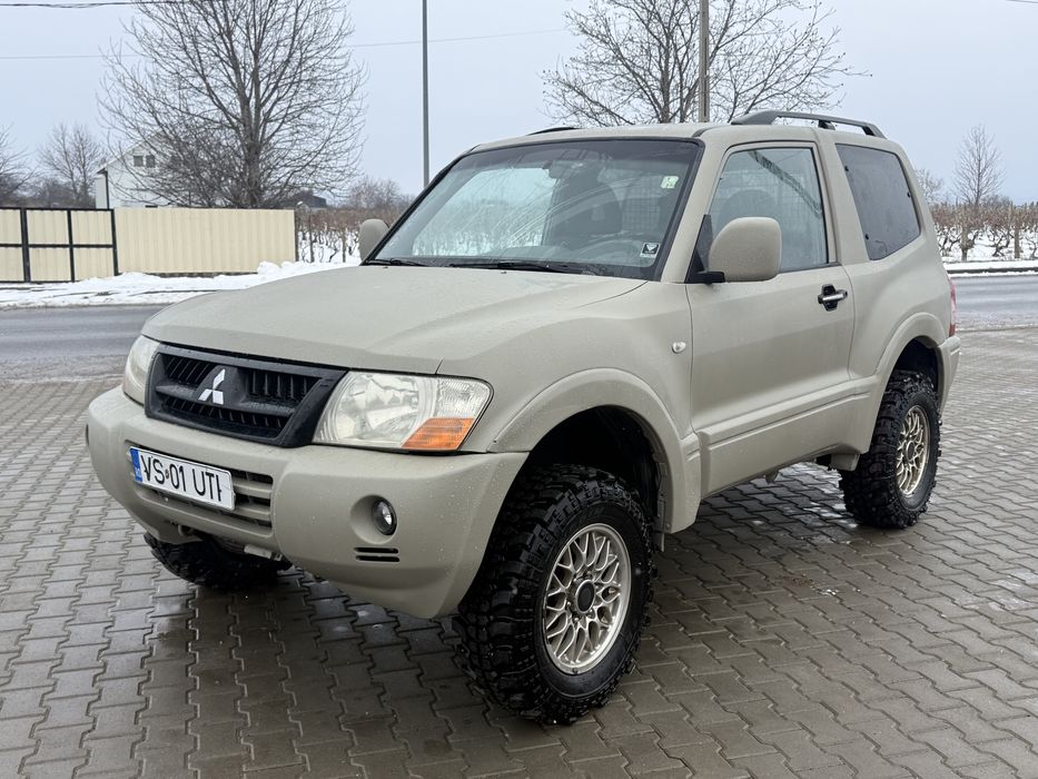 Mitsubishi pajero