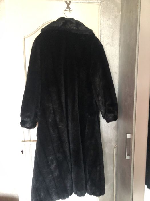 Palton lung din blana naturala