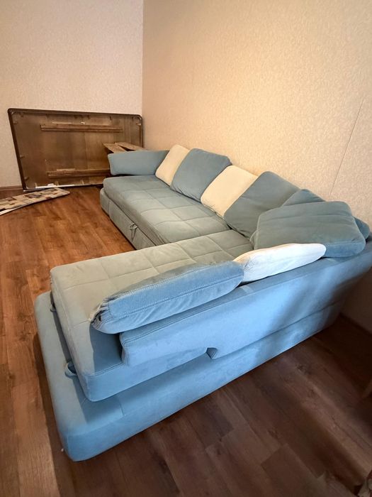 Диван отличного качеста