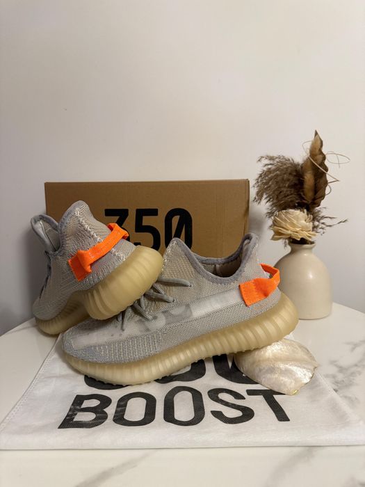 Yeezy Boost 350 2025