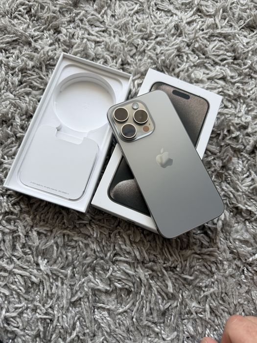 iPhone 15 pro 256 Gb