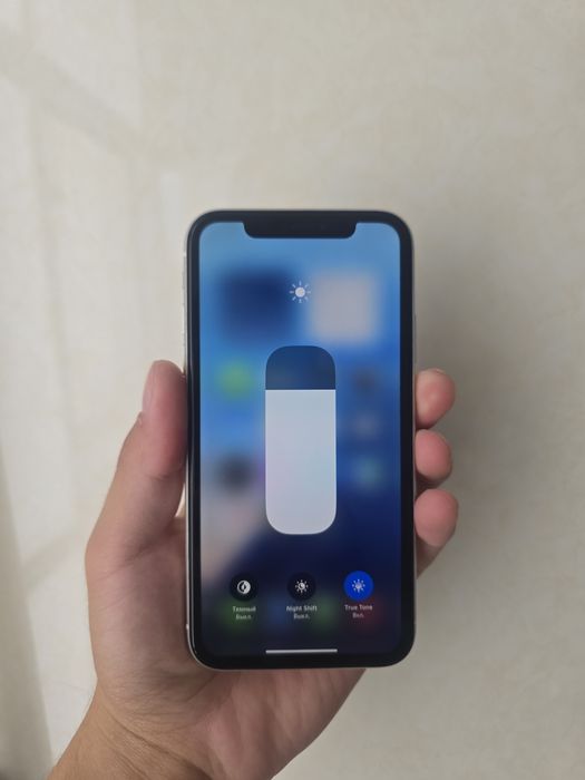 iPhone 11 64gb White