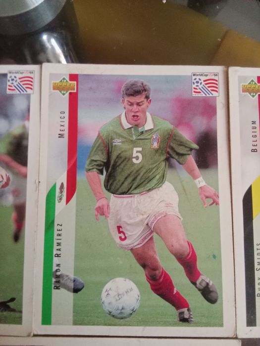 Футбольные карточки 1994г