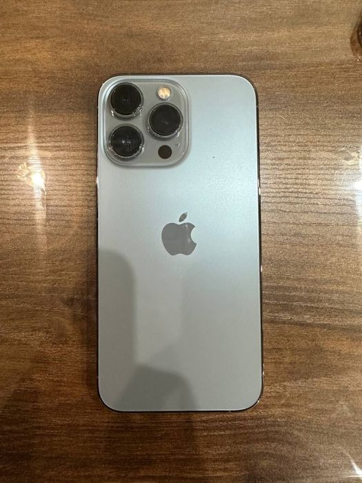 iPhone 13 pro в идеальном состоянии. Есть небольшой уступок!