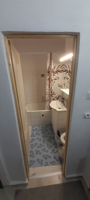 Închiriez Garsoniera Micalaca