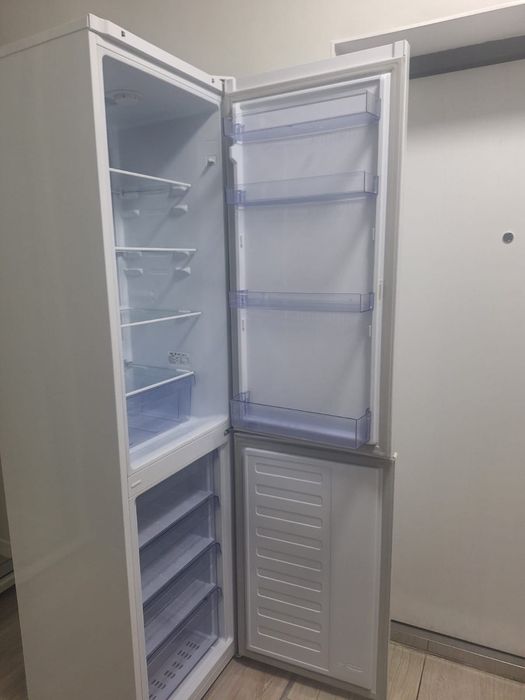 Холодильник BEKO