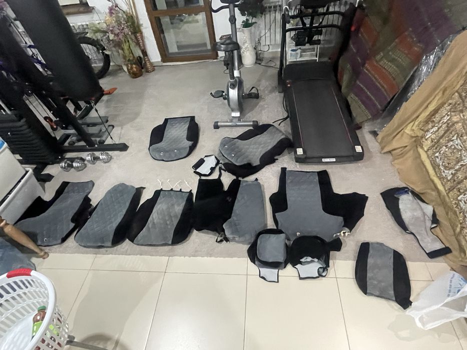 Авточехлы на сиденья на Land Crouser 200