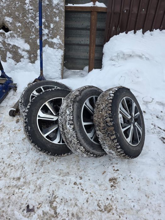 Продам диски с резинам