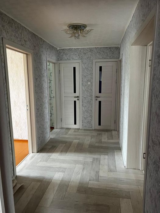 Продам квартиру  в 4-х квартирном доме