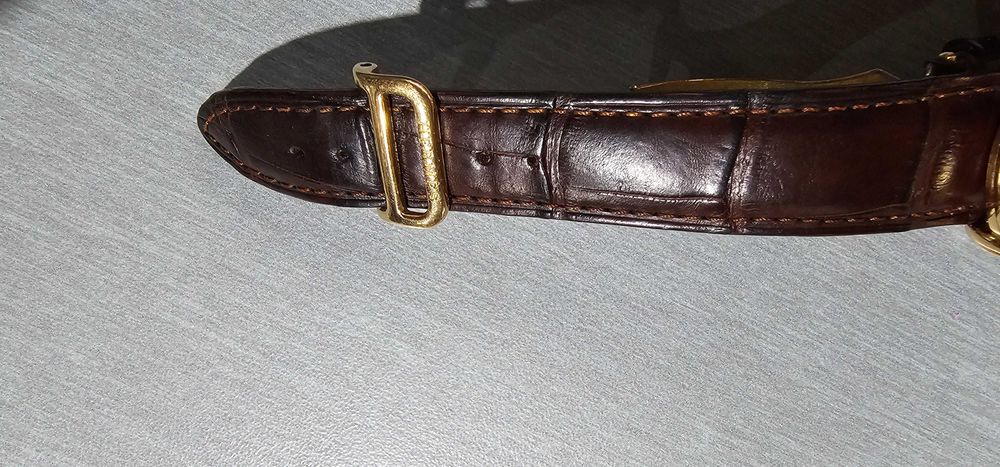 Ceas aur Hermes Sesame