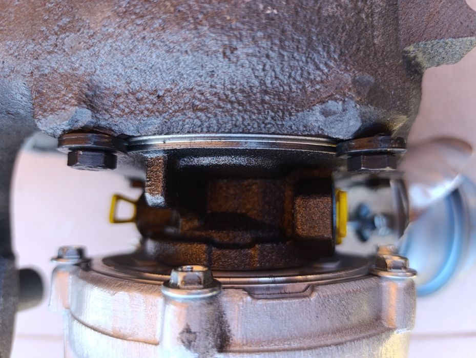 Хибридно турбо 1752 на основата на 1749 от 1.9 ТДИ