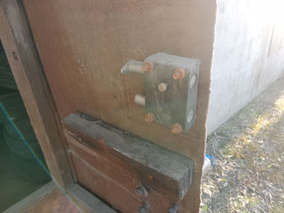 Продам гараж на 86 квартале