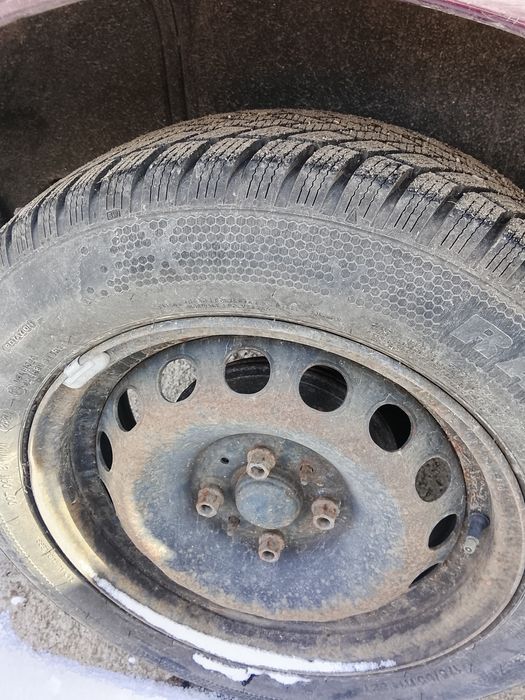 Vând mașină FIAT 500 .