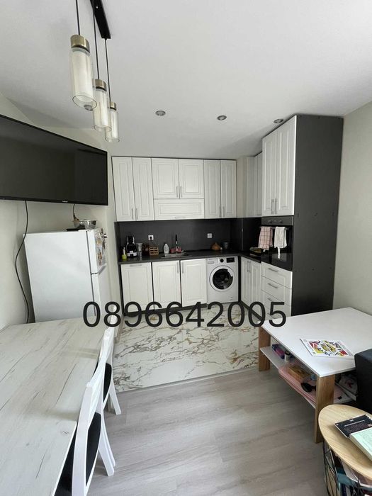 Дава се под наем Тристаен апартамент в Пловдив, Тракия - 70 кв.м за 510 € - Снимка #4