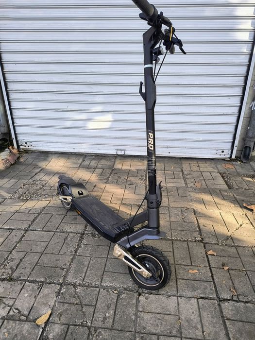 2г Гаранция! Електрическа Тротинетка Navee ST3 PRO