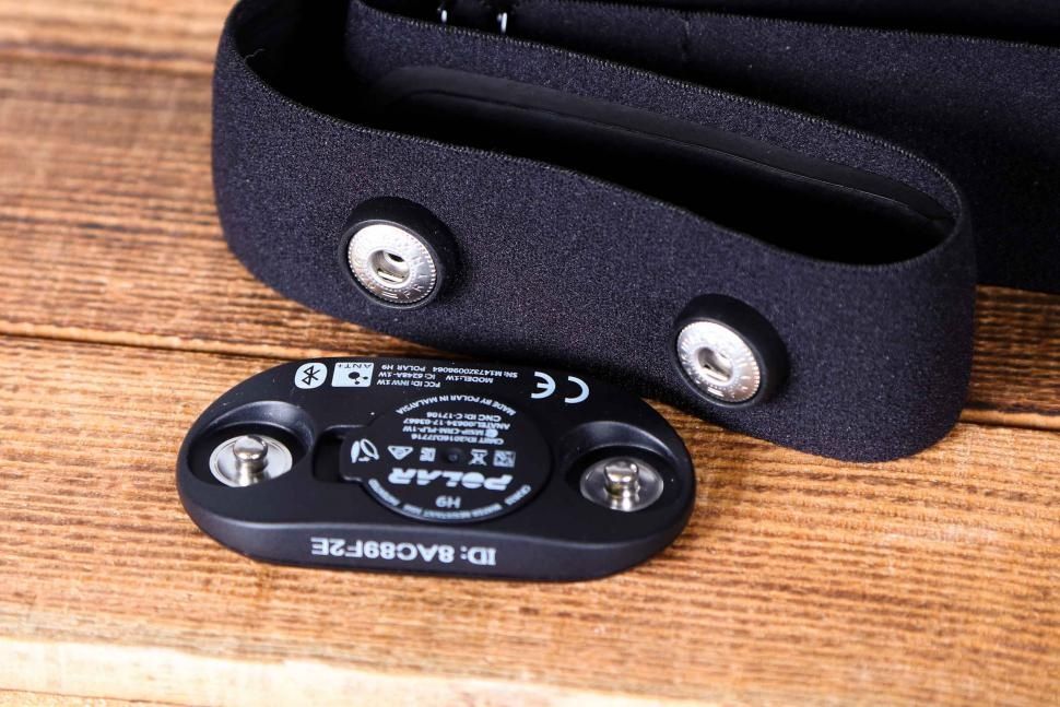 Пульсометр "Polar h9"