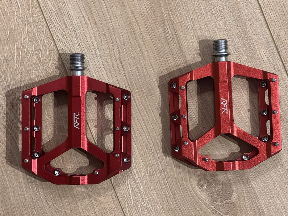 Грипове AMS & Платформи RFR