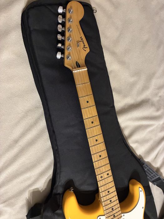 Fender player plus stratocaster